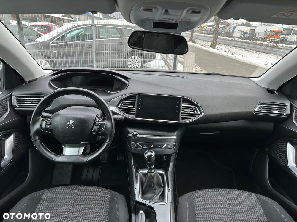 Peugeot 308 PureTech 110 Stop & Start Style - 21