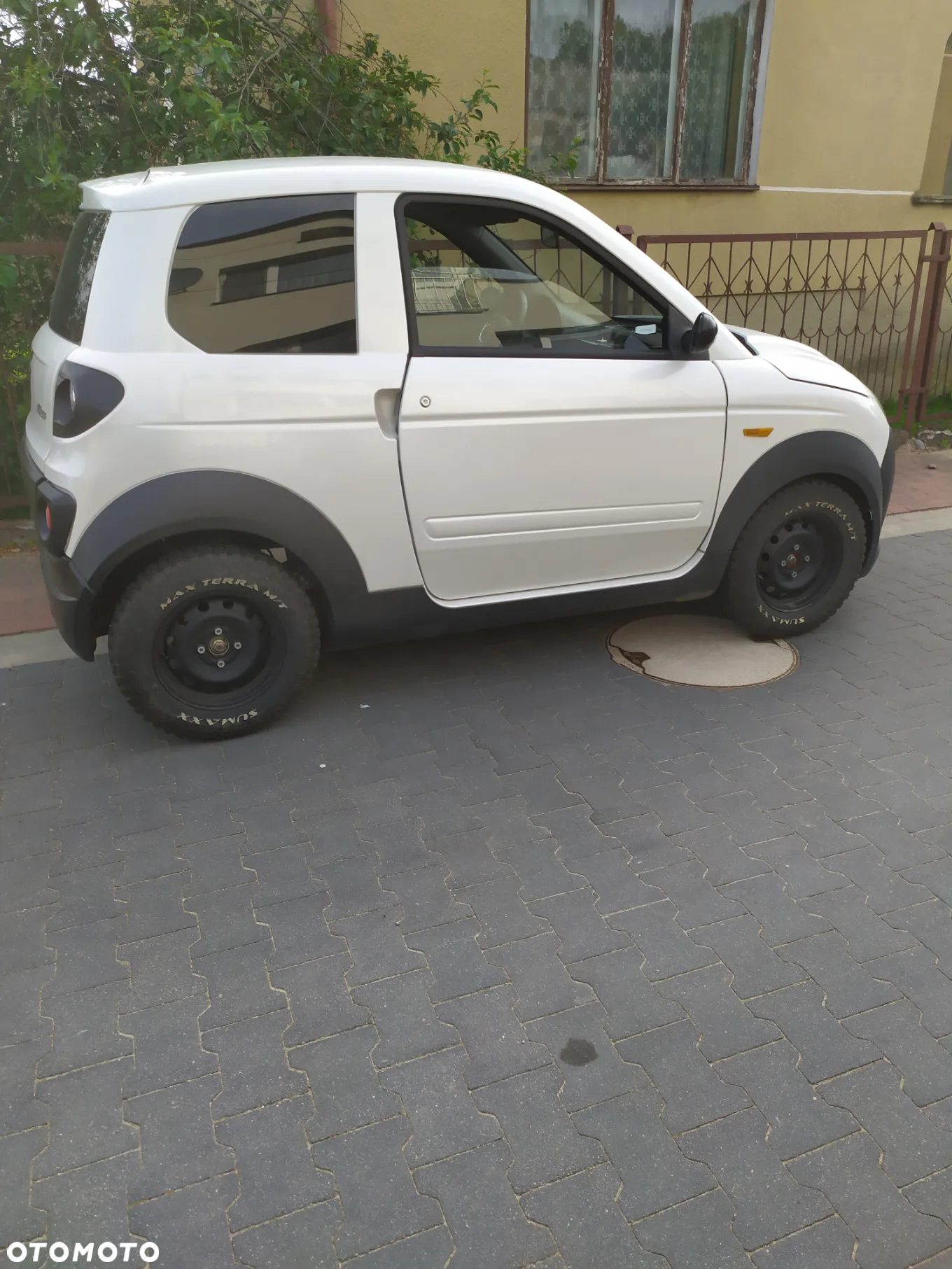 Microcar M.GO - 10