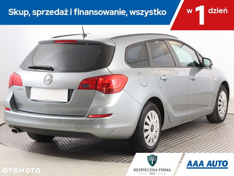 Opel Astra - 6