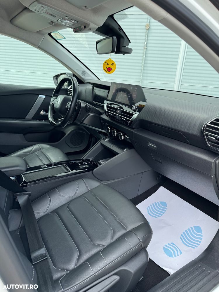 Citroën C4 BlueHDi 130 Stop&Start EAT8 SHINE - 9