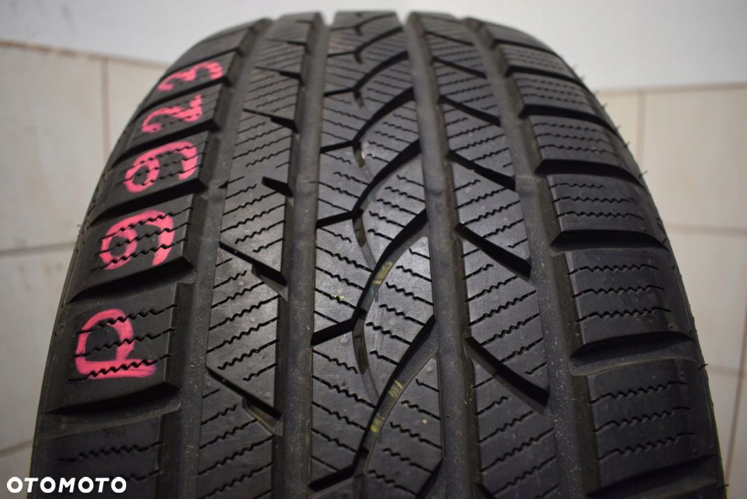 R18 235/55 Falken Eurowinter HS439 Wysyłka gratis! - 1