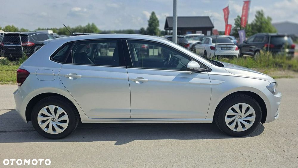 Volkswagen Polo - 5