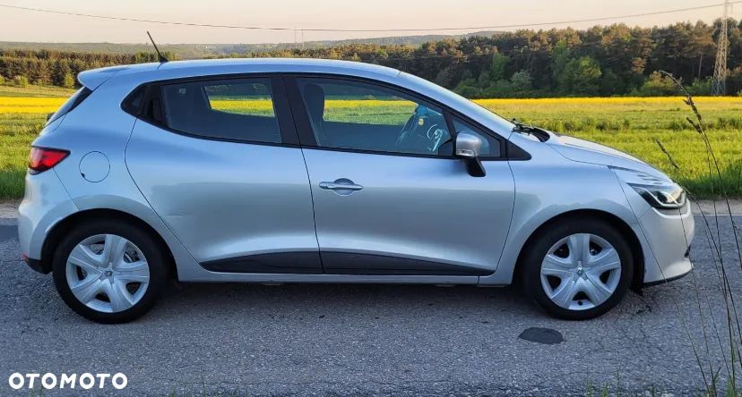 Renault Clio 1.2 16V Dynamique - 4