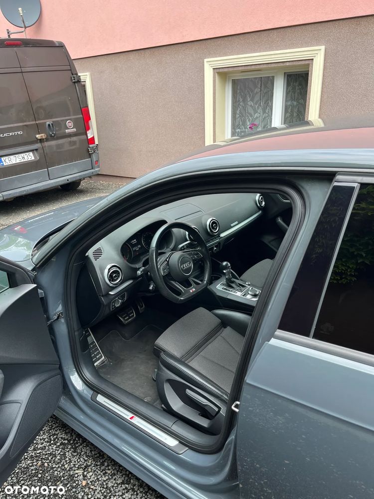 Audi A3 Sportback 1.6 TDI Sport S tronic - 12