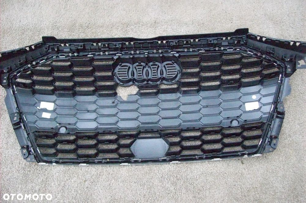 chrom grilla audi a3 8y0 - 7