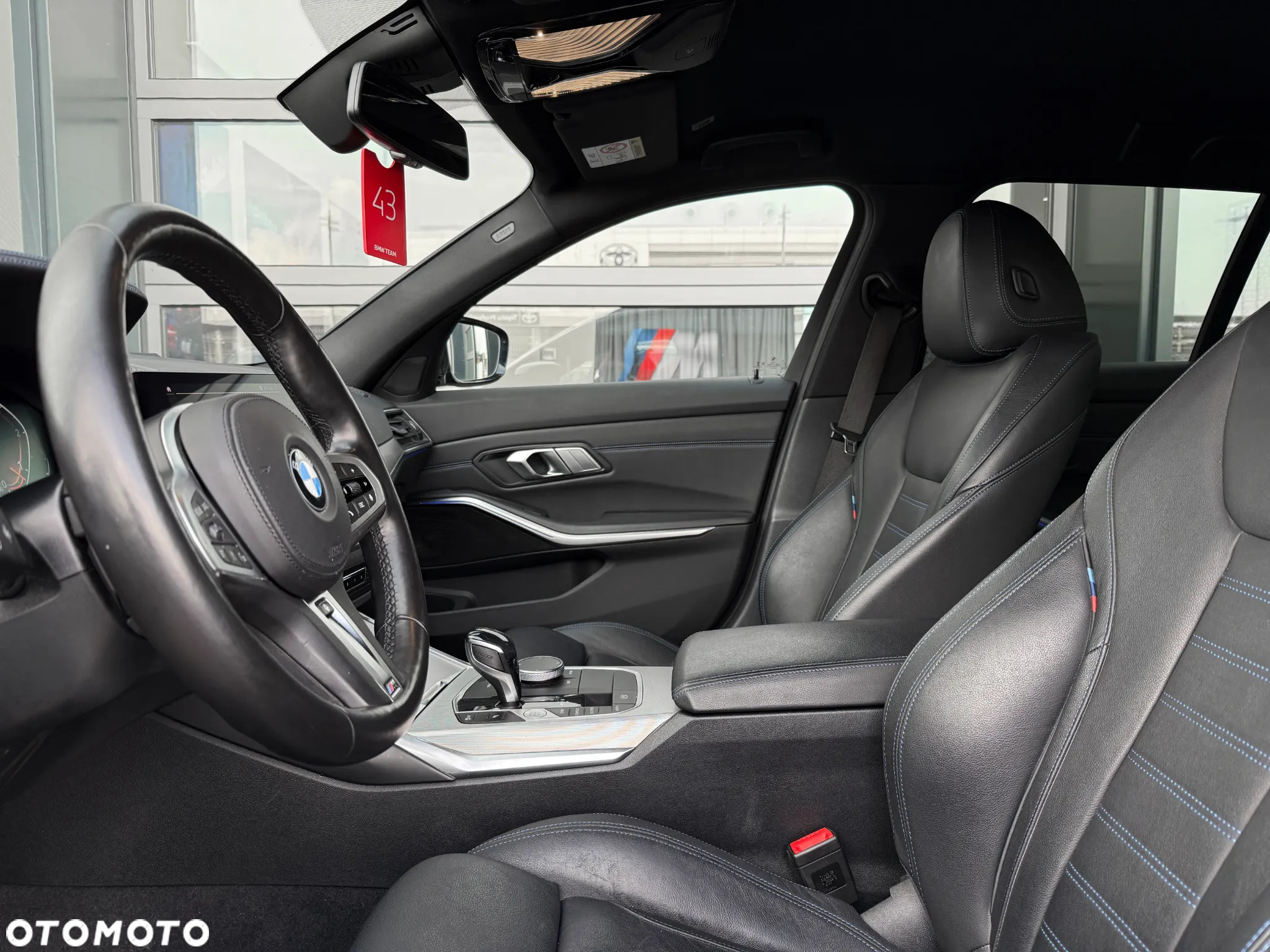 BMW Seria 3 330d xDrive M Sport sport - 26