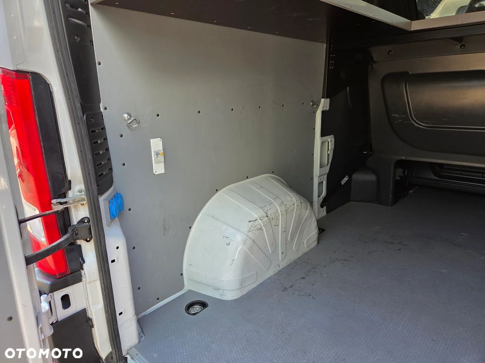 Opel Movano 2.2 DIESEL MultiCab L2H1 - 34