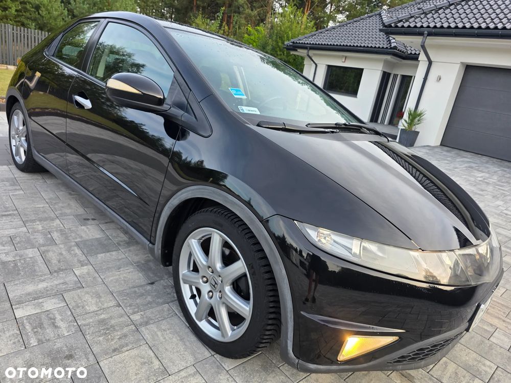 Honda Civic 1.8 Comfort - 1