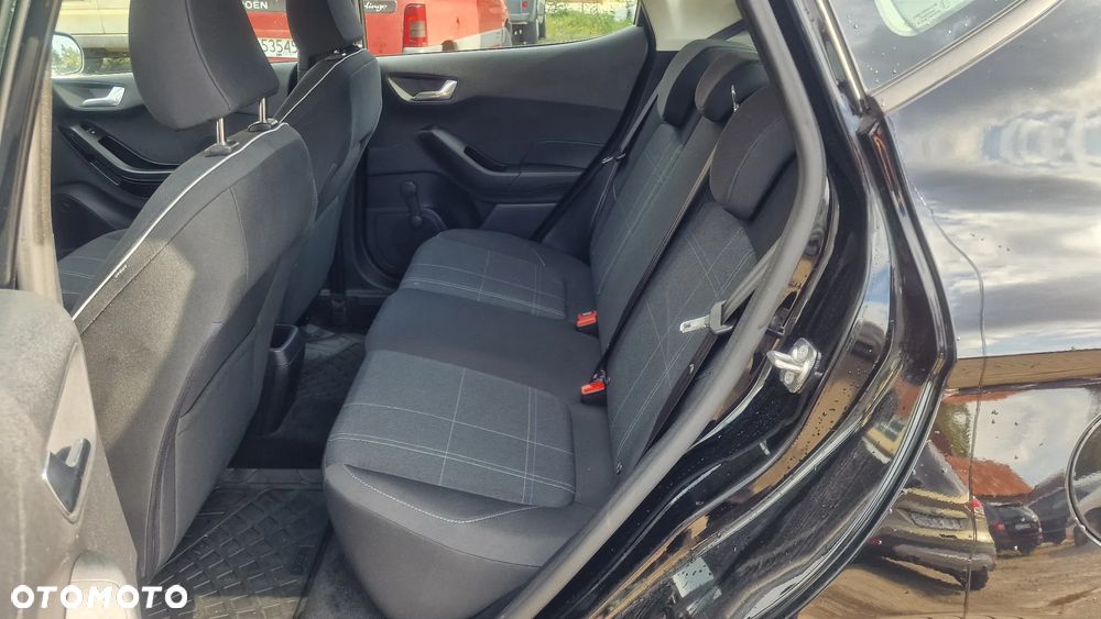 Ford Fiesta 1.1 Trend - 11