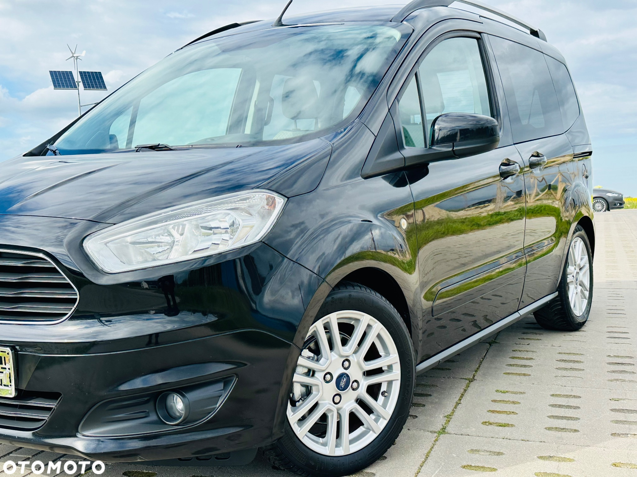 Ford Tourneo Courier 1.0 EcoBoost Titanium - 13