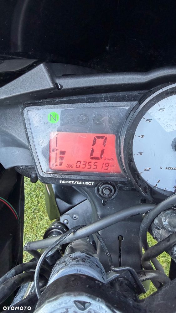 Yamaha YZF - 7