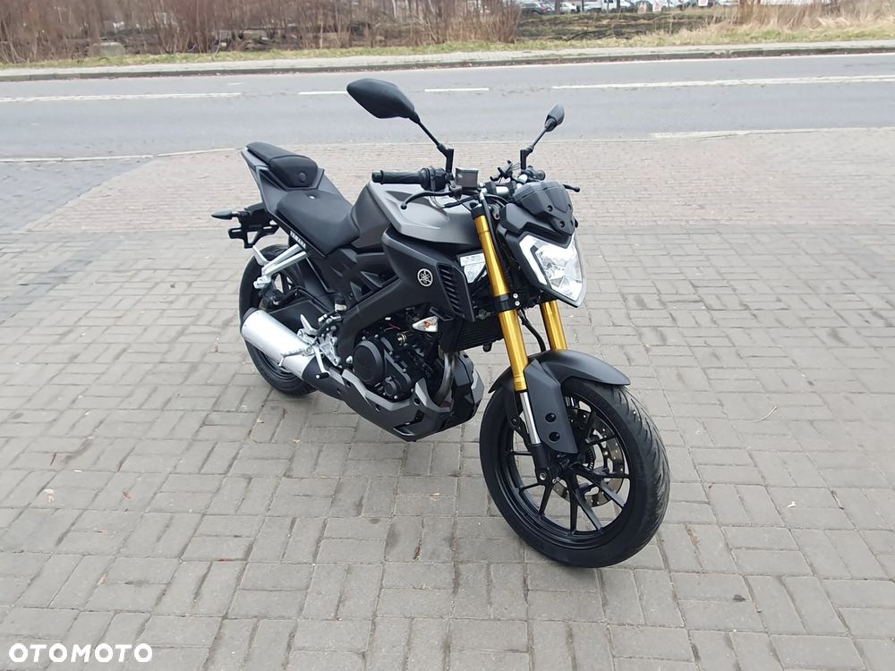 Yamaha MT - 8