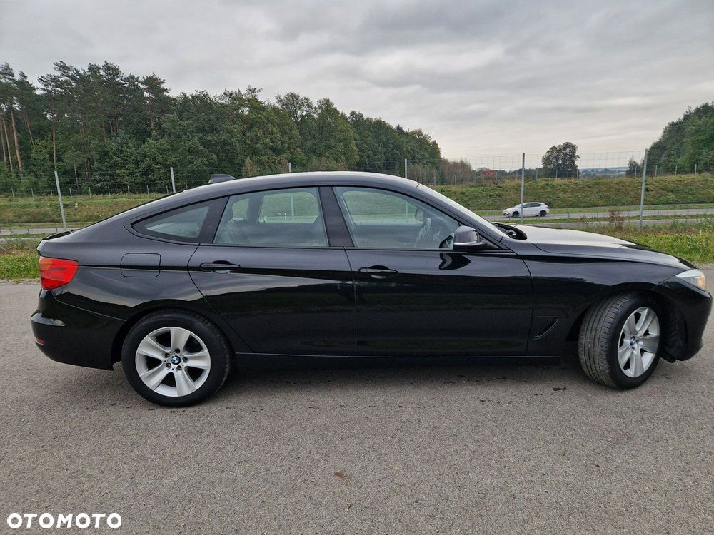 BMW 3GT - 2