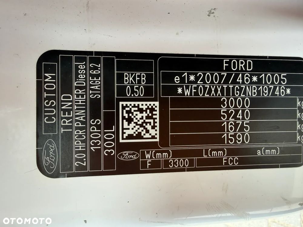 Ford CUSTOM DŁUGI 6 OSÓB - 34