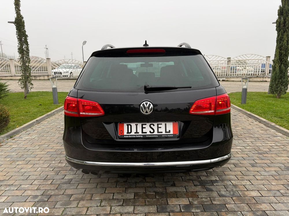 Volkswagen Passat Variant 2.0 Blue TDI DSG SCR Highline - 7