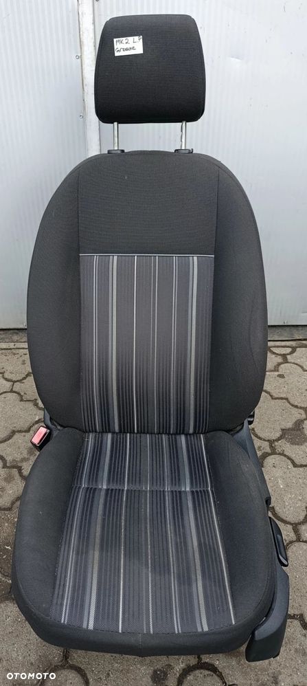 Focus MK2 fotel przedni przód lewy podgrzewany lift Ford . - 1