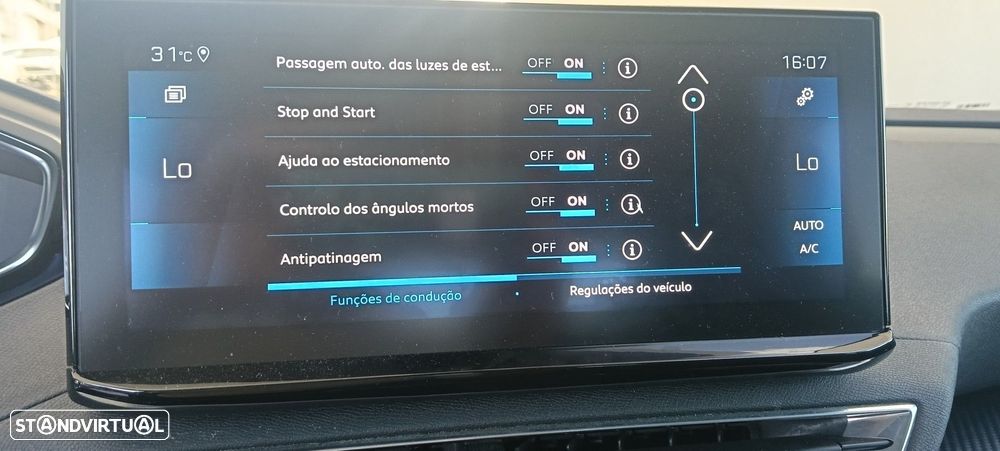 Peugeot 3008 1.5 BlueHDi Allure Pack EAT8 - 19