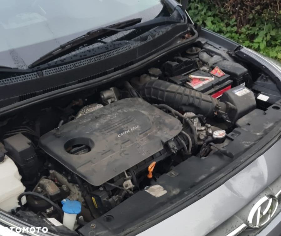 Hyundai Accent - 22