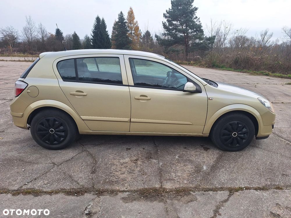Opel Astra 1.6 Sport Easytronic - 5