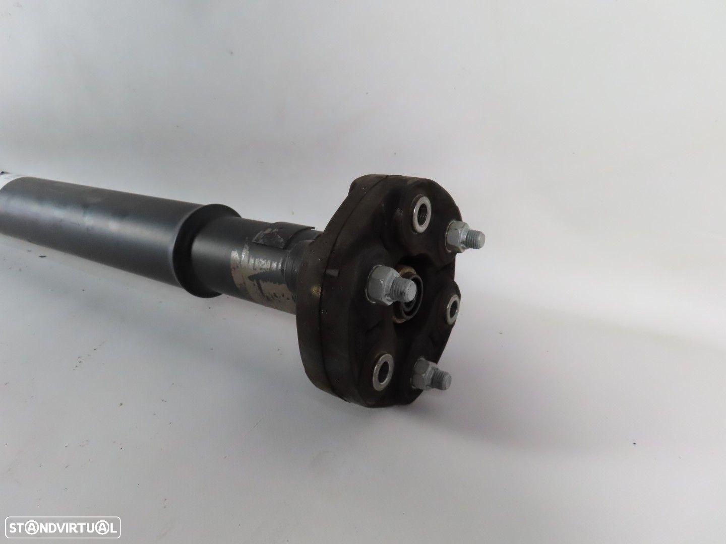 Transmissão Central Seminovo/ Original BMW 7 (G11, G12) 26109895612 / 9488368 - 3