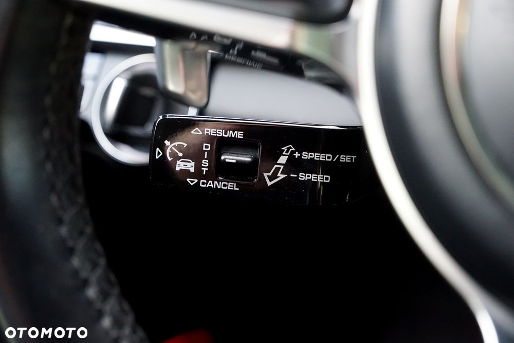 Porsche Panamera 4 - 31