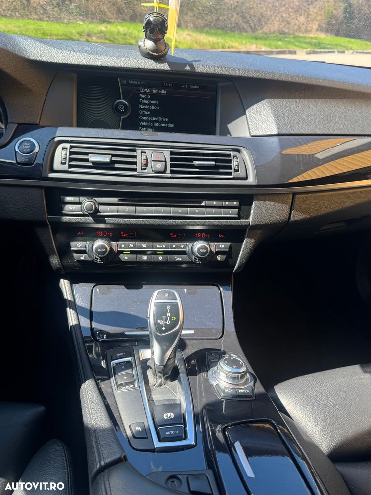BMW Seria 5 520d Aut. - 16