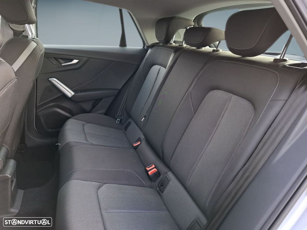 Audi Q2 30 TFSI - 12