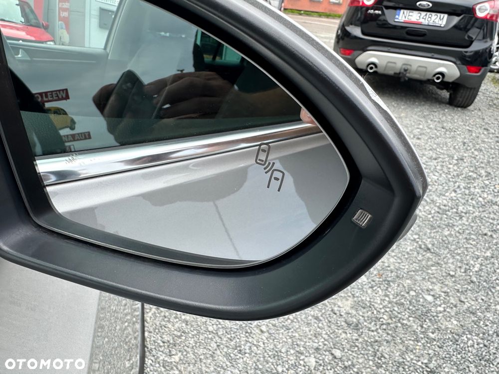 Volkswagen Golf Sportsvan SV 1.4 TSI BMT Highline DSG - 28