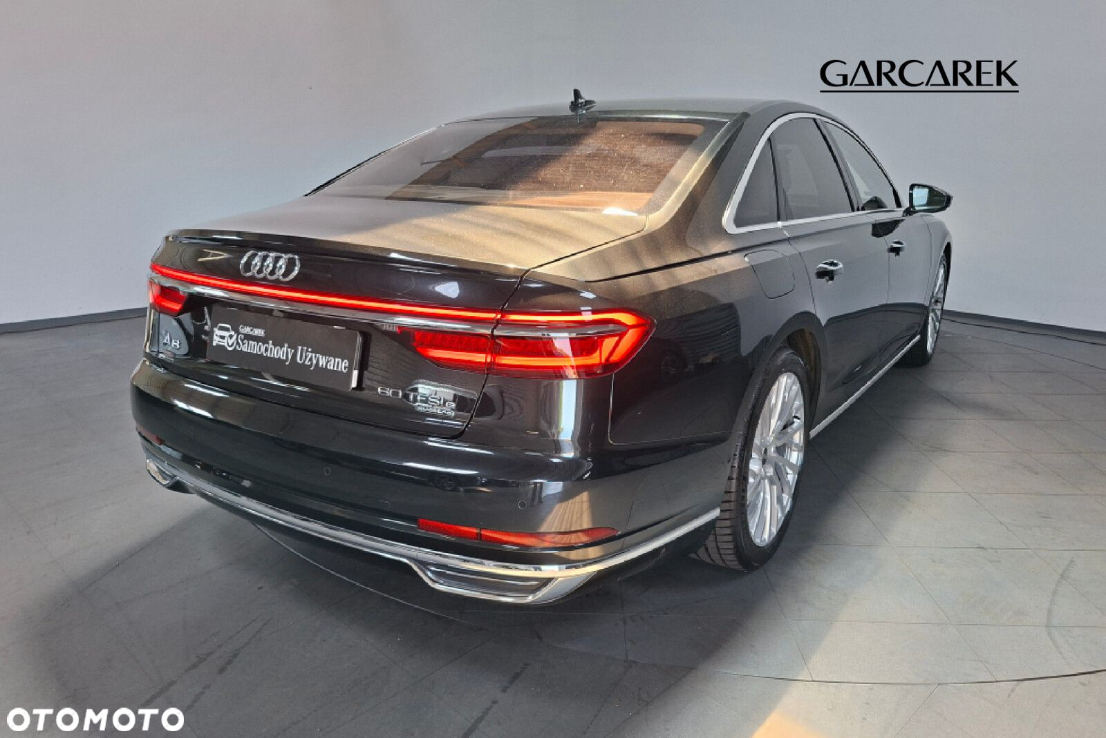 Audi A8 - 5