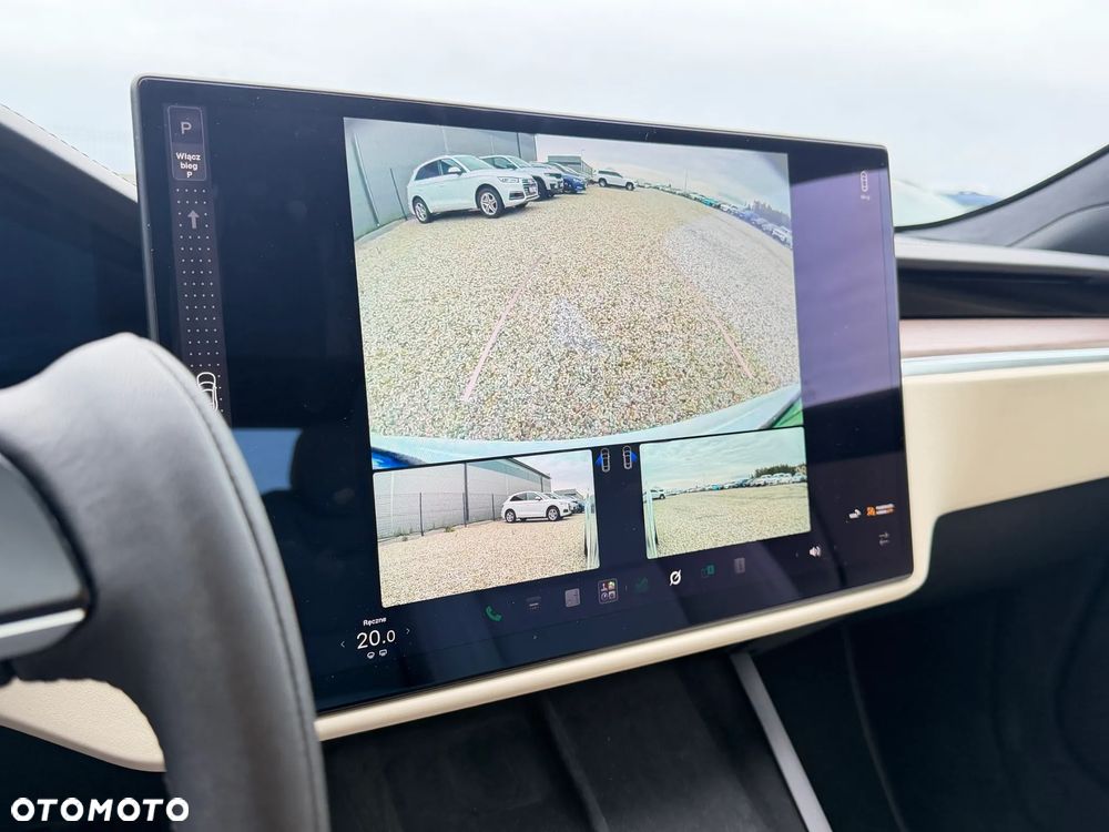 Tesla Model S AWD - 10