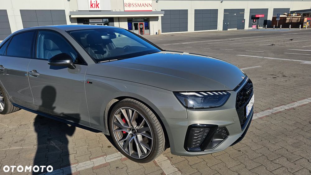 Audi A4 Limousine 45 TFSI quattro S tronic S line - 4