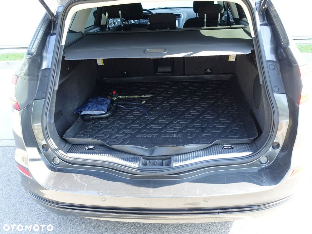 Ford Mondeo 2.0 EcoBlue Titanium - 30