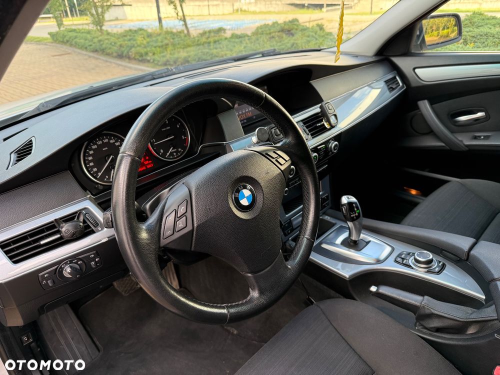 BMW Seria 5 - 18