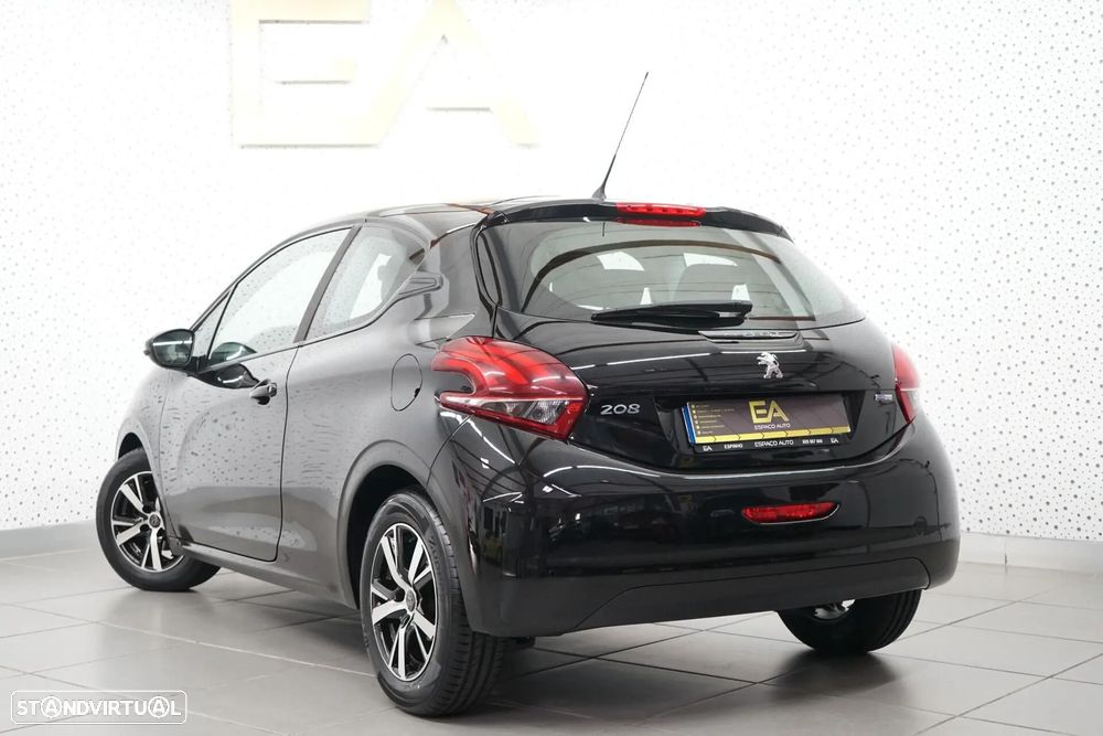Peugeot 208 1.2 PureTech Allure - 4