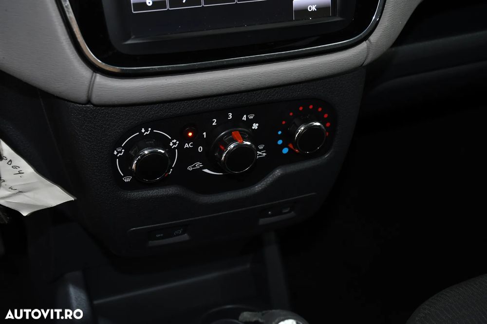 Dacia Lodgy dCi 110 Prestige - 16