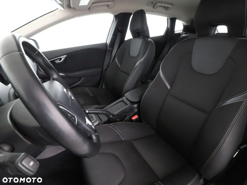 Volvo V40 T2 Geartronic - 13