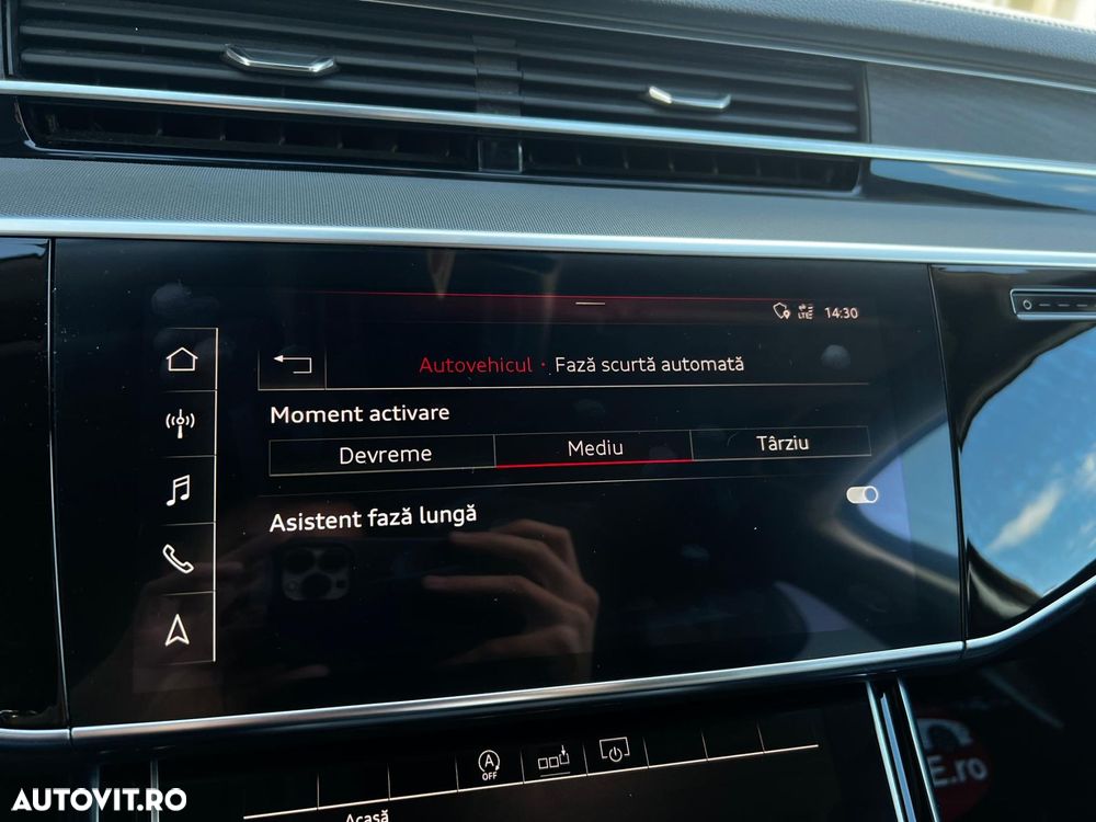 Audi A8 - 30