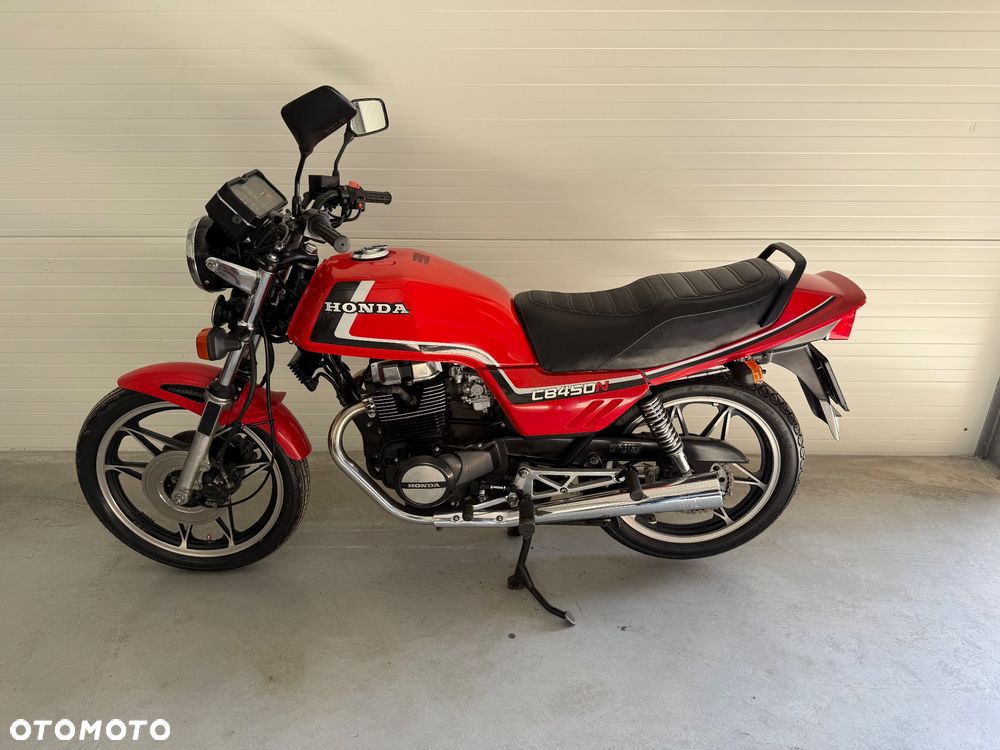 Honda CB - 12