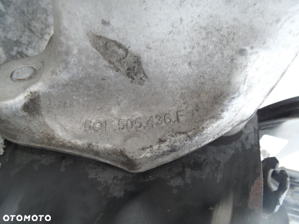 ZAWIESZENIE PRAWY TYŁ ZWROTNICA WAHACZ TIGUAN II 5NA AUDI Q3 83A 4X4 - 2