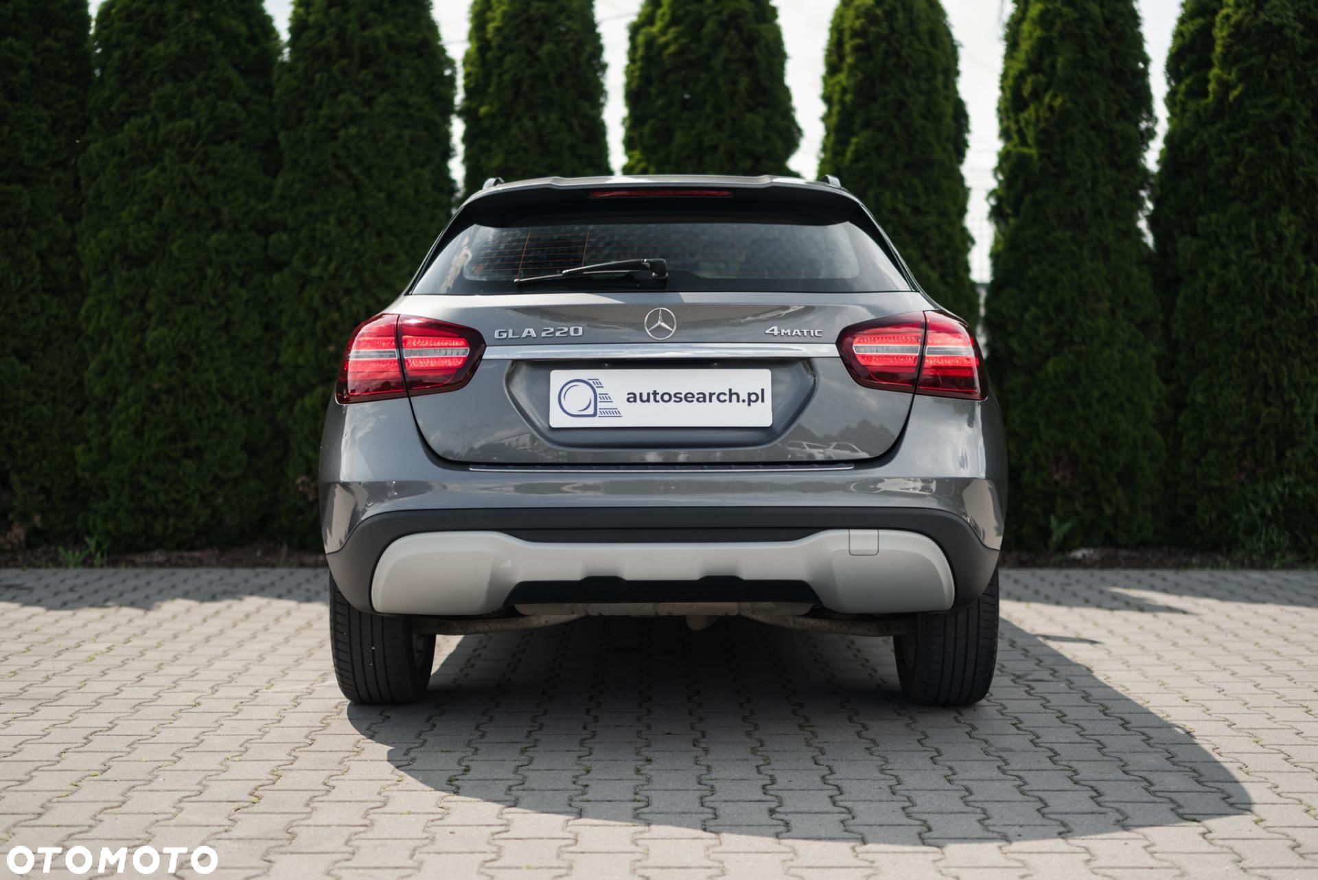Mercedes-Benz GLA - 5