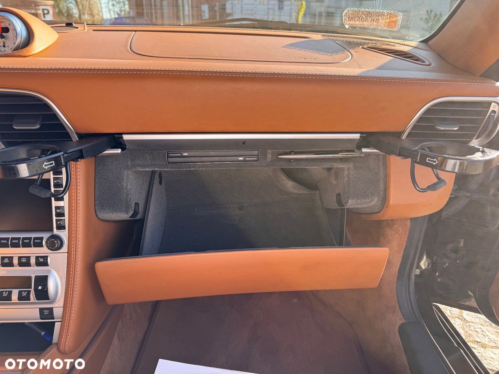 Porsche 911 - 21