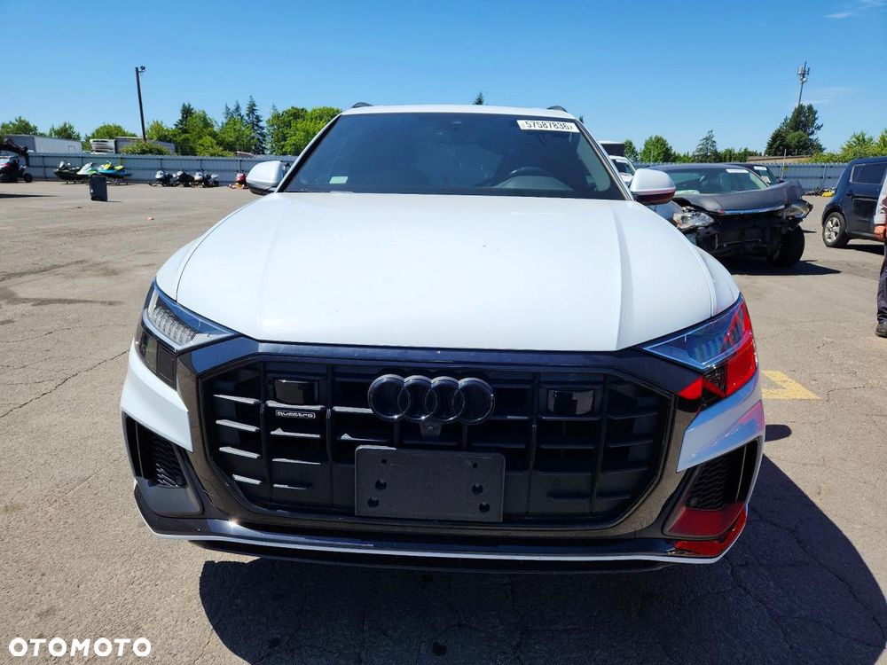 Audi Q8 55 TFSI quattro tiptronic - 3