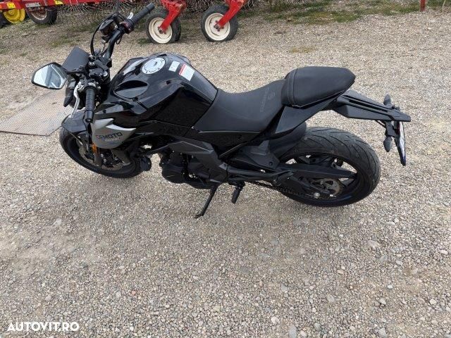 CF Moto 650NK ABS - 3