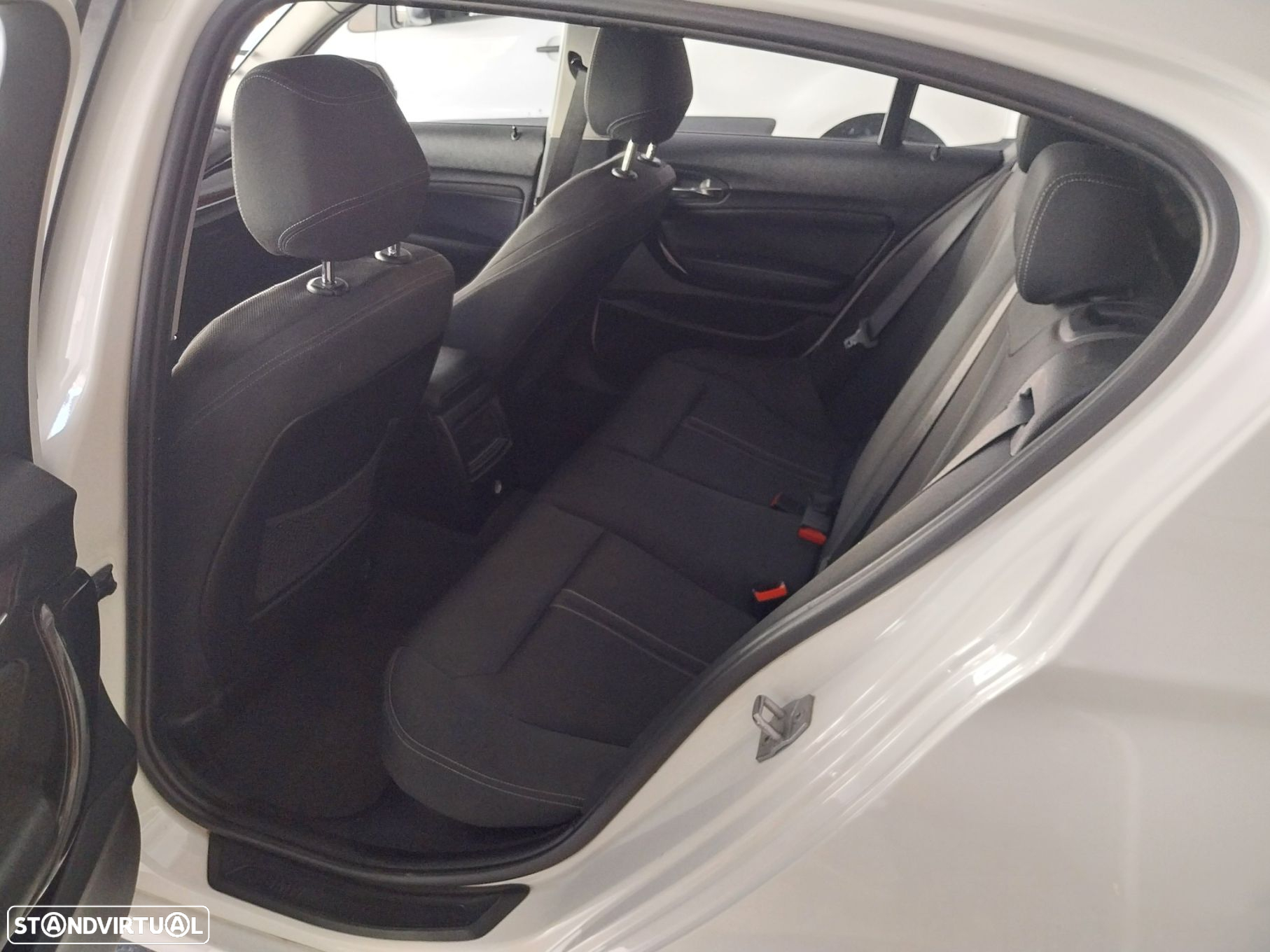 BMW 116 - 9