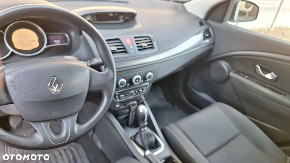 Renault Megane 1.6 16V 110 Expression - 23