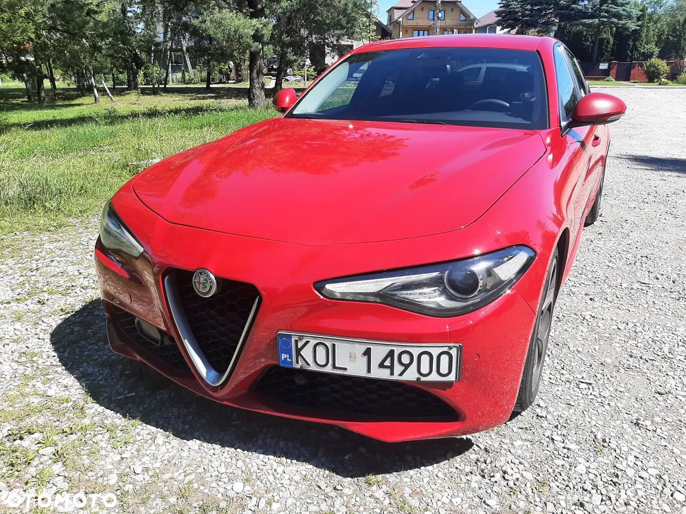 Alfa Romeo Giulia 2.0 Turbo Super - 1