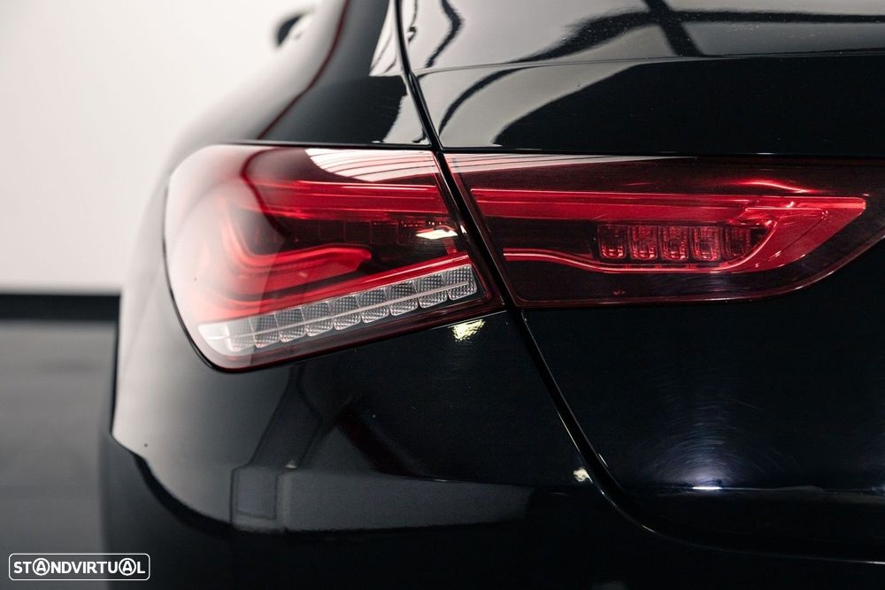 Mercedes-Benz CLA 180 d Shooting Brake Progressive Aut. - 10