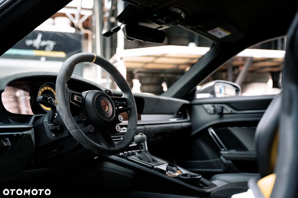 Porsche 911 - 21