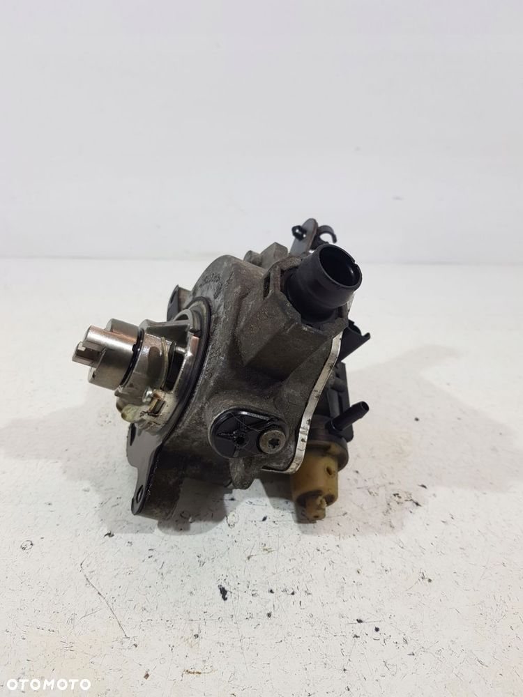 pompa vacum cm5g-2a451-gb ford 1.0 ecoboost - 6