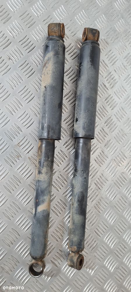 Nissan Terrano II Amortyzatory Przód Tył - 1